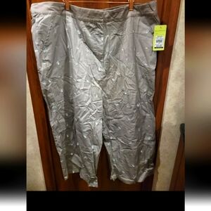 Allyson Whitmore Golf Pants NWT Sz 24W